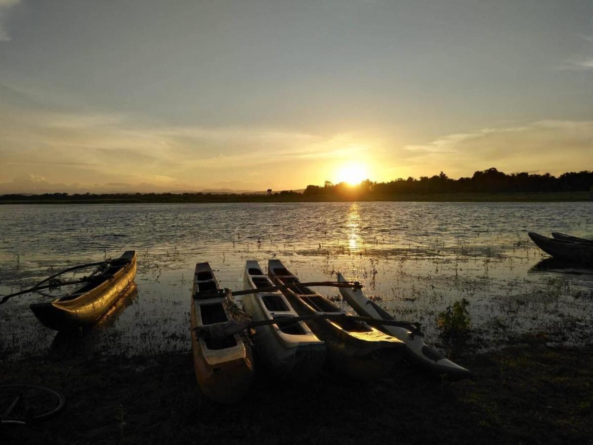 Hotel Lake Park Polonnaruwa Zewnętrze zdjęcie